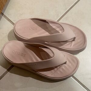 CROCS Women's Light Pink Sandals 9